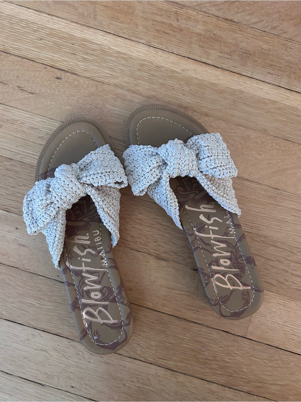 Blowfish Malibu Women's Cream Knotted Crochet Slide Sandals